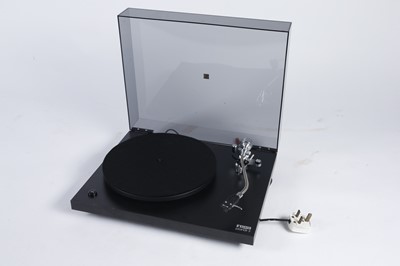 Lot 151 - A Rega Planar 3 Record Turntable