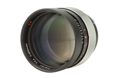 Lot 95 - A Carl Zeiss Planar T* f/1.4 85mm Lens