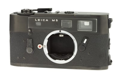 Lot 35 - A Leica M5 Rangefinder Body