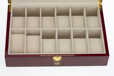 Lot 170 - A Rolex Watch Display Case