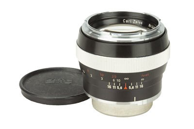 Lot 94 - A Carl Zeiss Planar f/1.4 55mm Lens