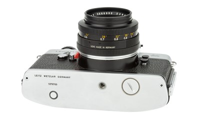 Lot 58 - A Leica Leicaflex SL SLR Camera