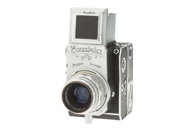 Lot 128 - An Ihagee Exakta 66 Vertical Camera