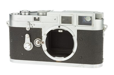 Lot 31 - A Leica M3 Rangefinder Body