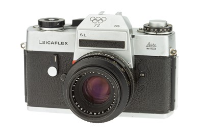 Lot 59 - A Leica Leicaflex SL Olympic 72' SLR Camera