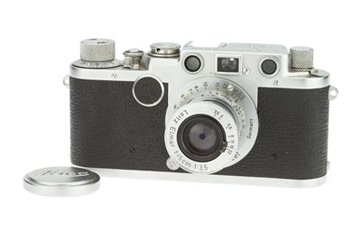 Lot 17 - A Leica IIf Rangefinder Camera