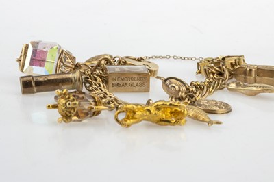 Lot 87 - A 9ct Gold Charm Bracelet