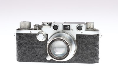 Lot 260 - A Leica IIIf Rangefinder Camera