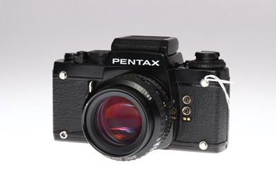 Lot 356 - A Pentax LX SLR Camera