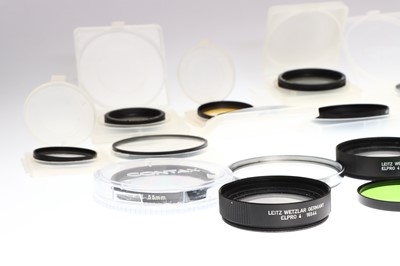 Lot 294 - A Selection of Leica Filters