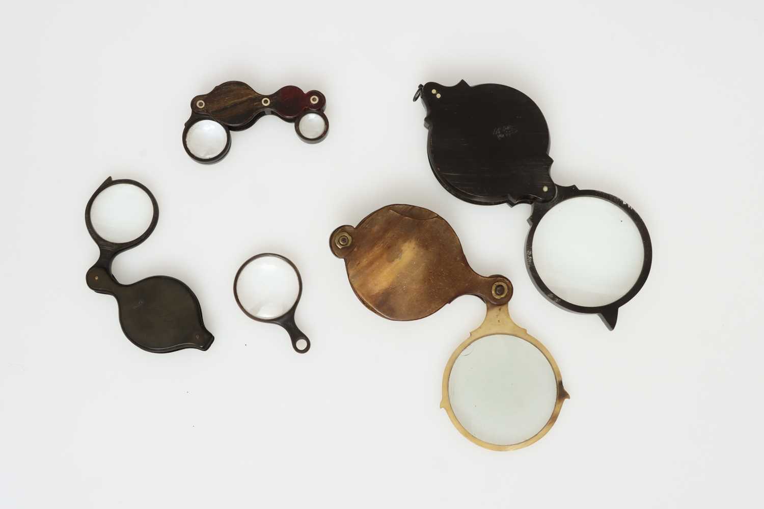 Lot 27 - A Collection of Folding Loupes