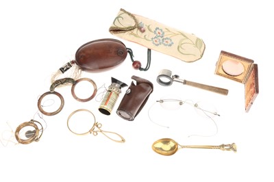 Lot 14 - A Collection of Spectacles