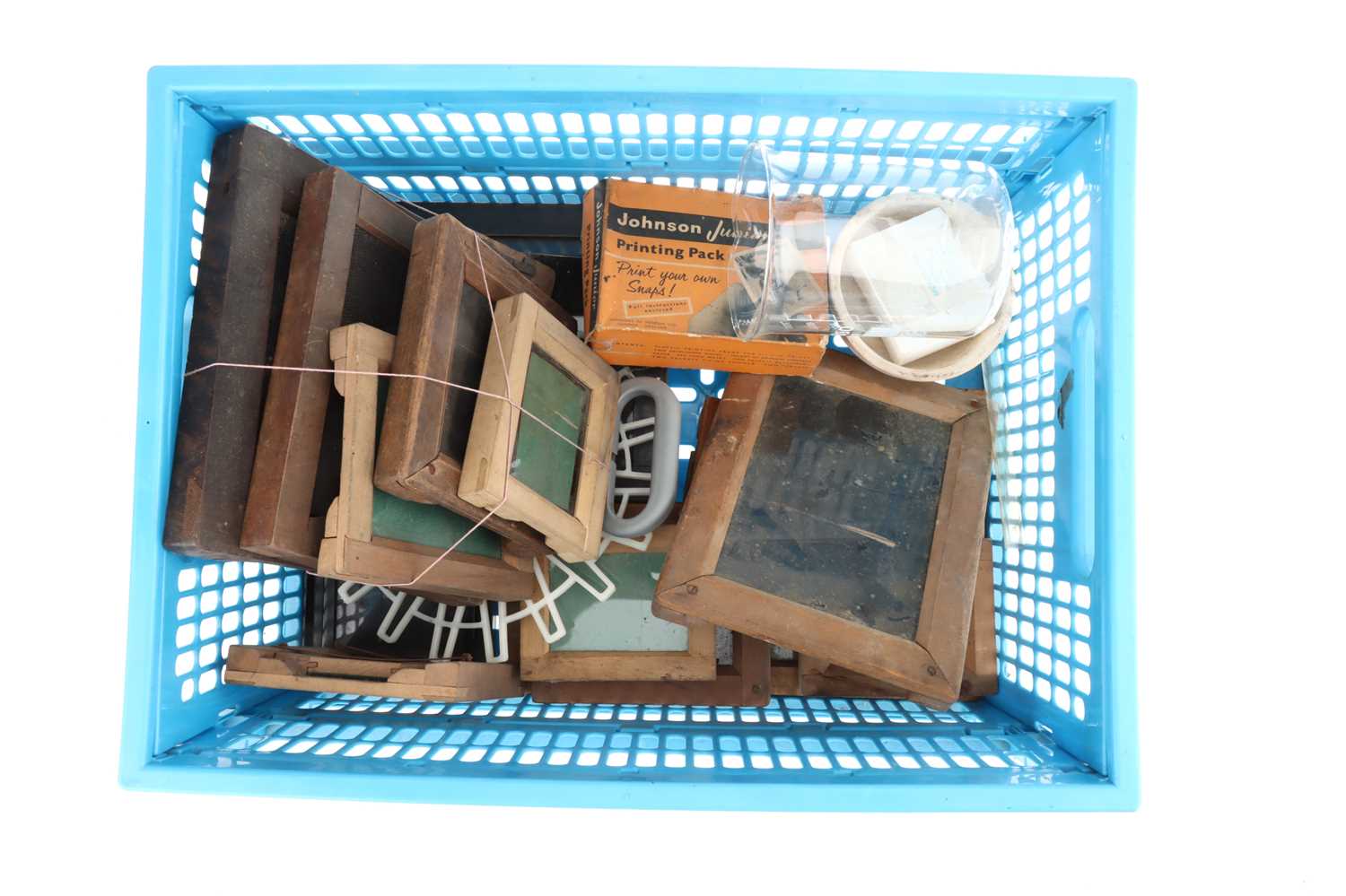 Lot 446 - A Selection of Darkroom Accessories