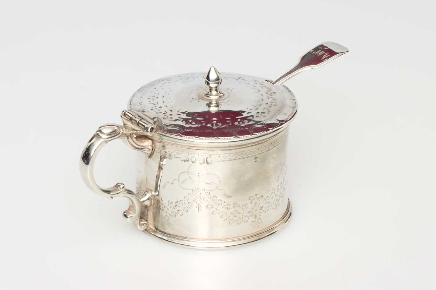 Lot 173 - A Victorian Oversized Mustard Pot by Henry Holland