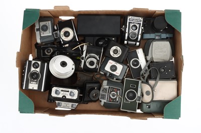 Lot 383 - A Large Selection of Plastic Cameras