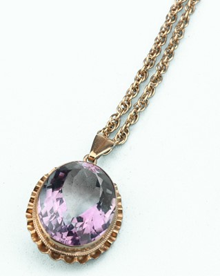 Lot 156 - A 9 ct Gold Mounted Amethyst Pendant