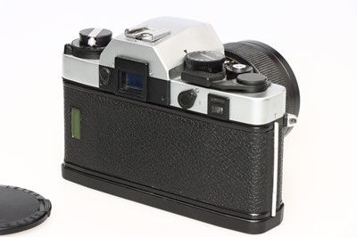 Lot 277 - A Leica R3 Electronic SLR Camera