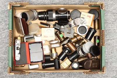 Lot 296 - A Good Selection of Leica Accessories