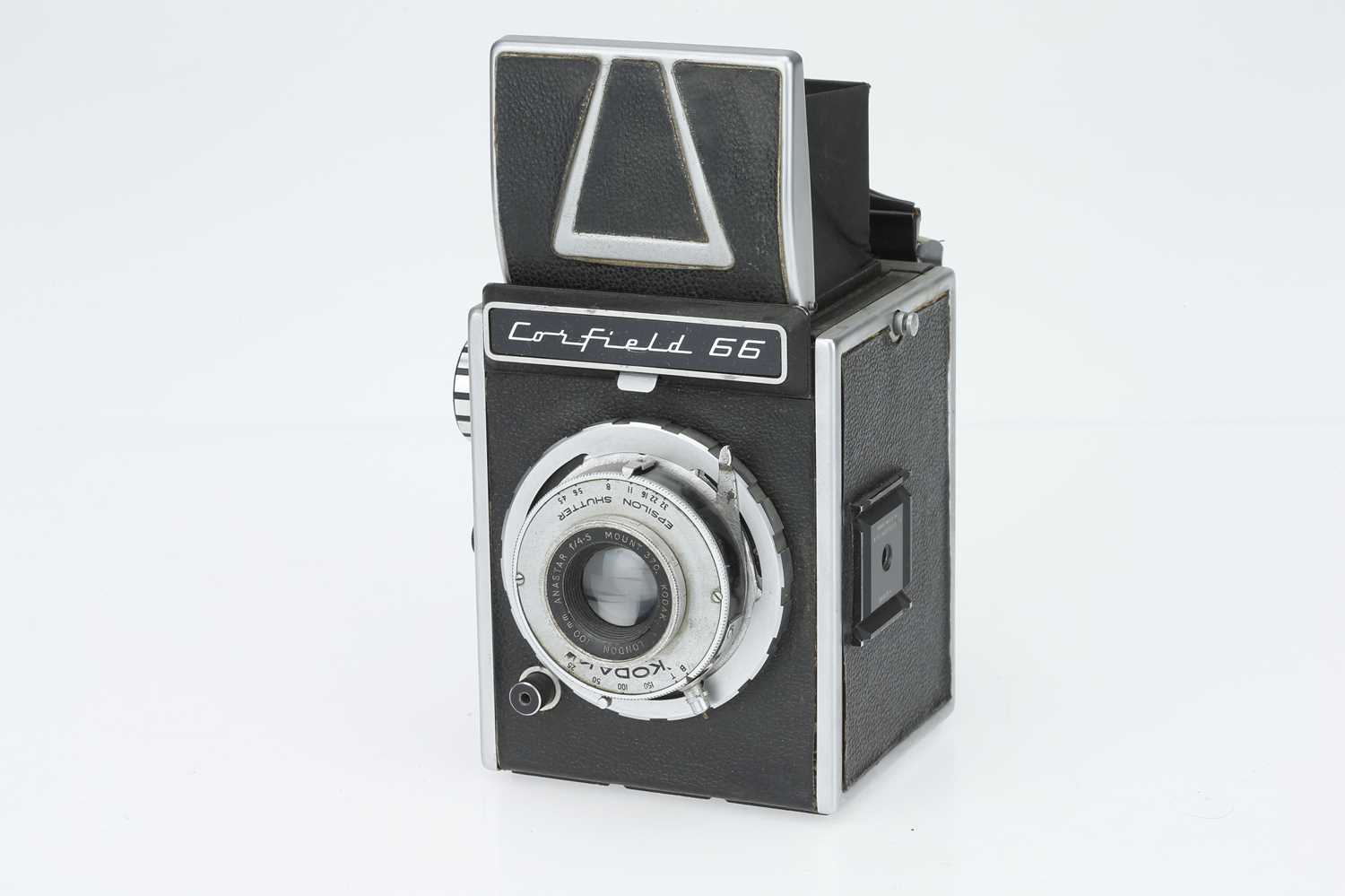 Lot 371 - A Corfield 66 Medium Format SLR Camera