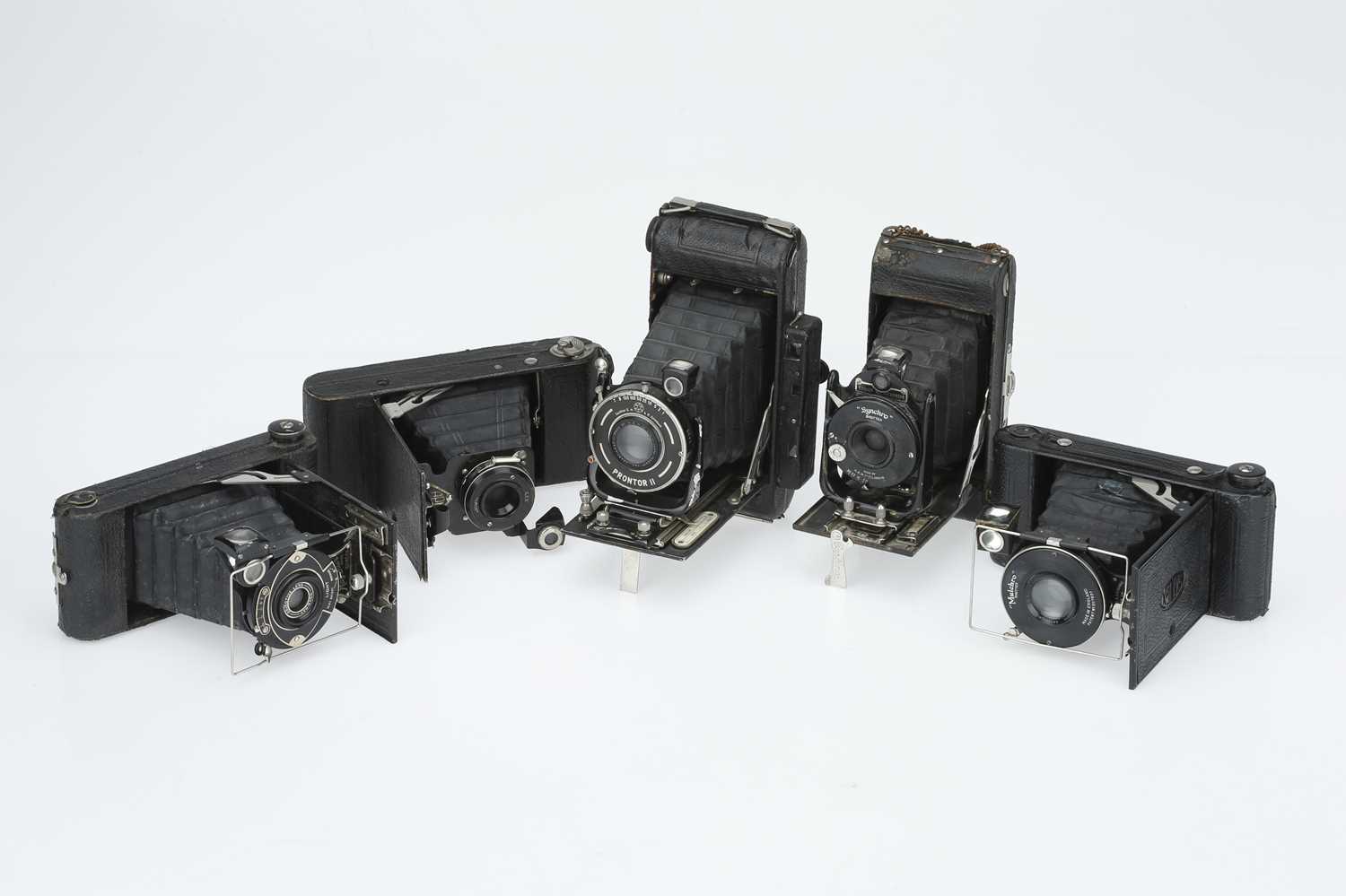 Lot 393 - A Selection of Folding Cameras