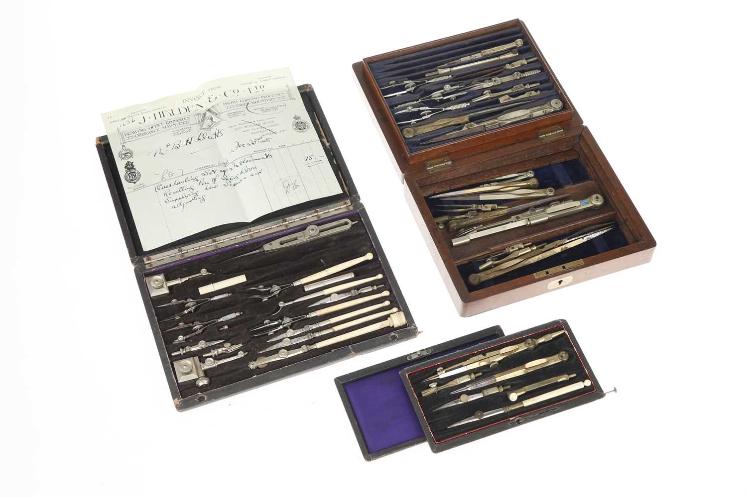 Lot 73 - A Chinese Set of Drawing Instruments etc