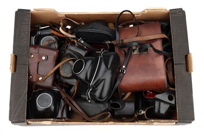 Lot 709 - A Selection of Camera & Lens Cases