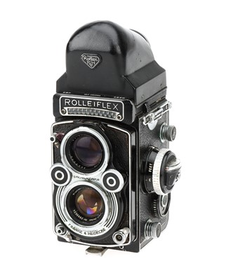 Lot 510 - A Rolleiflex 3.5 F Medium Format TLR Camera