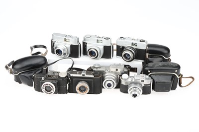 Lot 583 - A Selection of Viewfinder Cameras