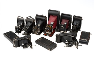 Lot 571 - A Selection of Kodak Folding Cameras