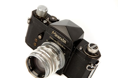 Lot 1123 - A Miranda T SLR Camera