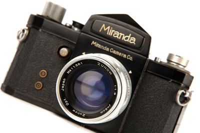 Lot 1123 - A Miranda T SLR Camera