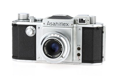 Lot 465 - An Asahi Opt. Co. Asahiflex IIa 35mm SLR Camera