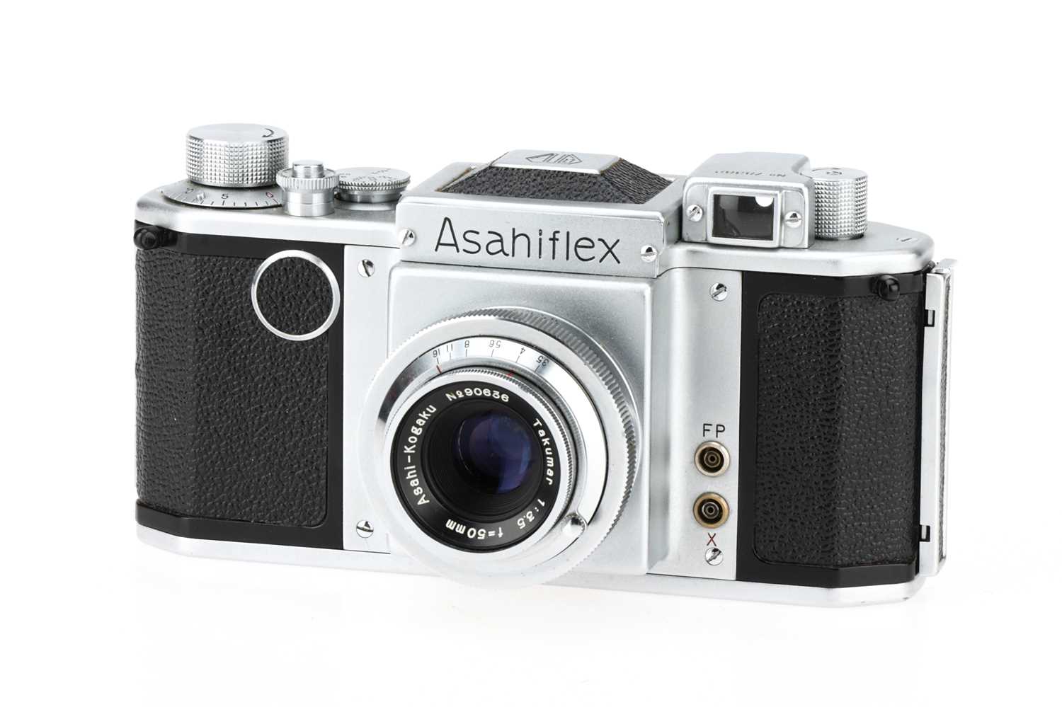 Lot 466 - An Asahi Opt. Co. Asahiflex IIb 35mm SLR Camera