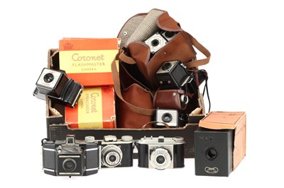 Lot 567 - A Selection of Coronet Cameras