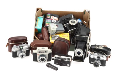 Lot 614 - A Mixed Selection of Cameras & Accessories