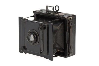 Lot 625 - A Goerz Ango Folding Strut Quarter Plate Camera