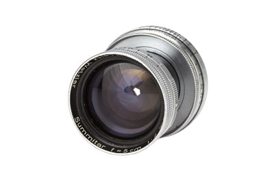 Lot 11 - A Leitz Summitar f/2 50mm Lens