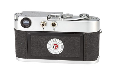 Lot 23 - A Leica M2 Rangefinder Body