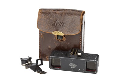 Lot 66 - A Leica Stereo-Attachment Stereoly with VORSA II