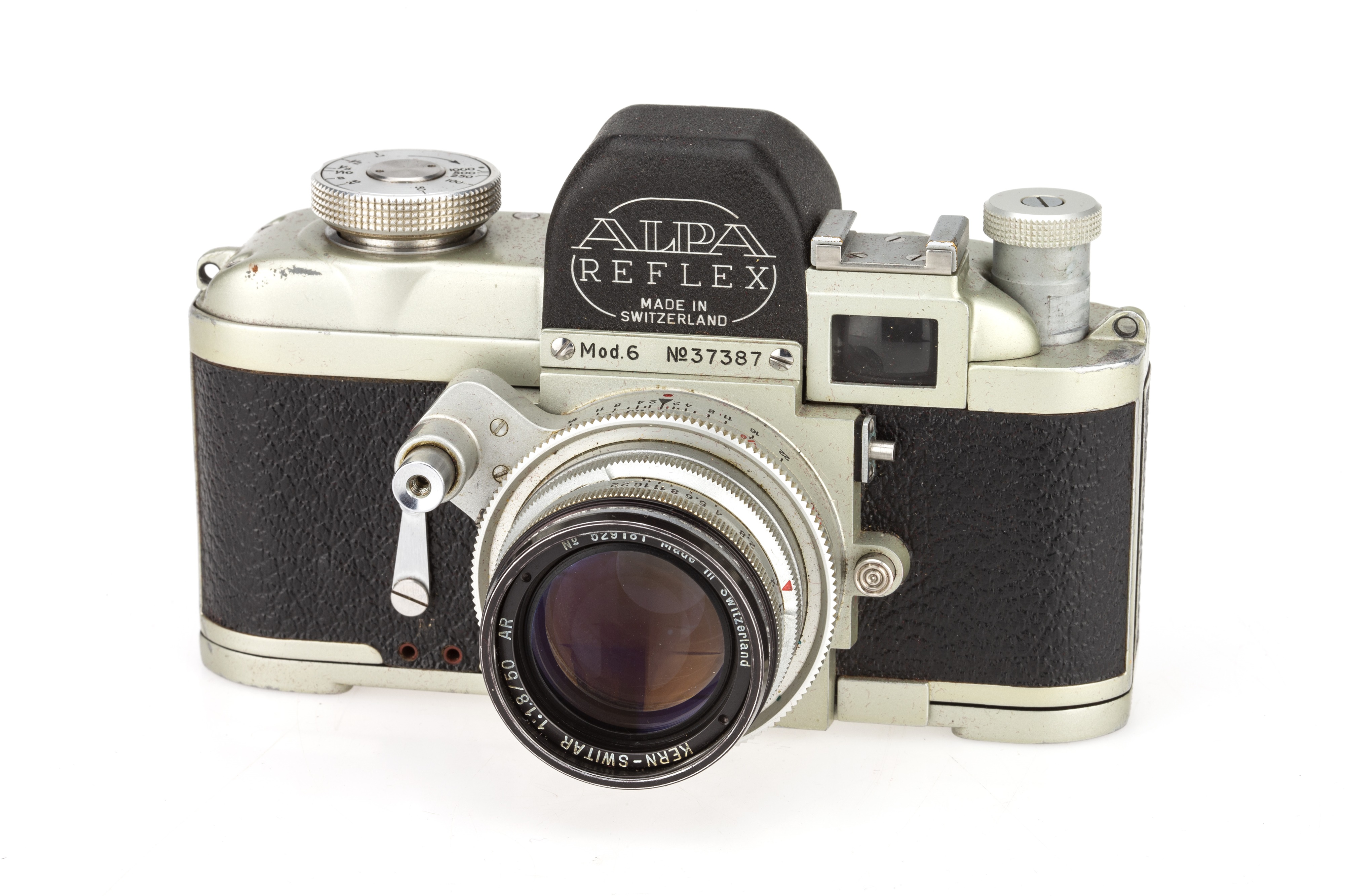 Lot 92 - A Pignons Alpa Reflex Mod.6 SLR Camera,