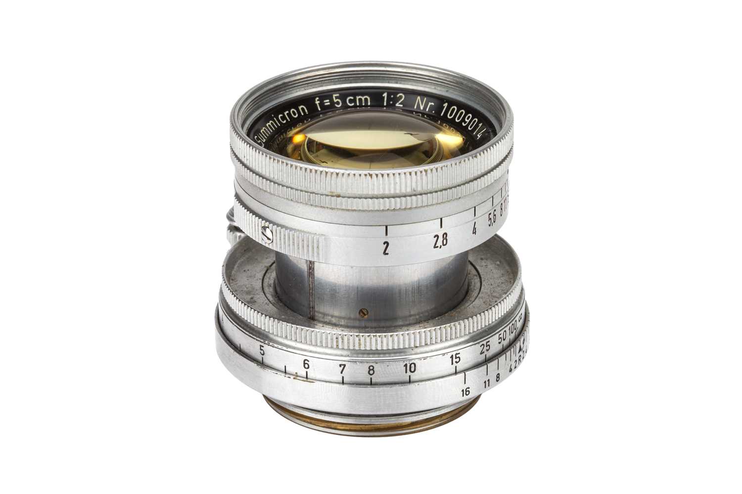 Lot 15 - A Leitz Summicron 'Thorium' f/2 50mm Lens