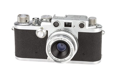 Lot 4 - A Leica IIIf Rangefinder Camera