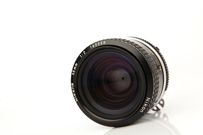 Lot 1140 - A Nikon Ai f/2 35mm Lens