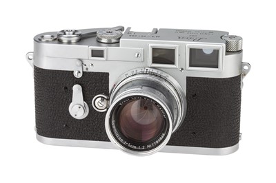 Lot 20 - A Leica M3 Rangefinder Camera