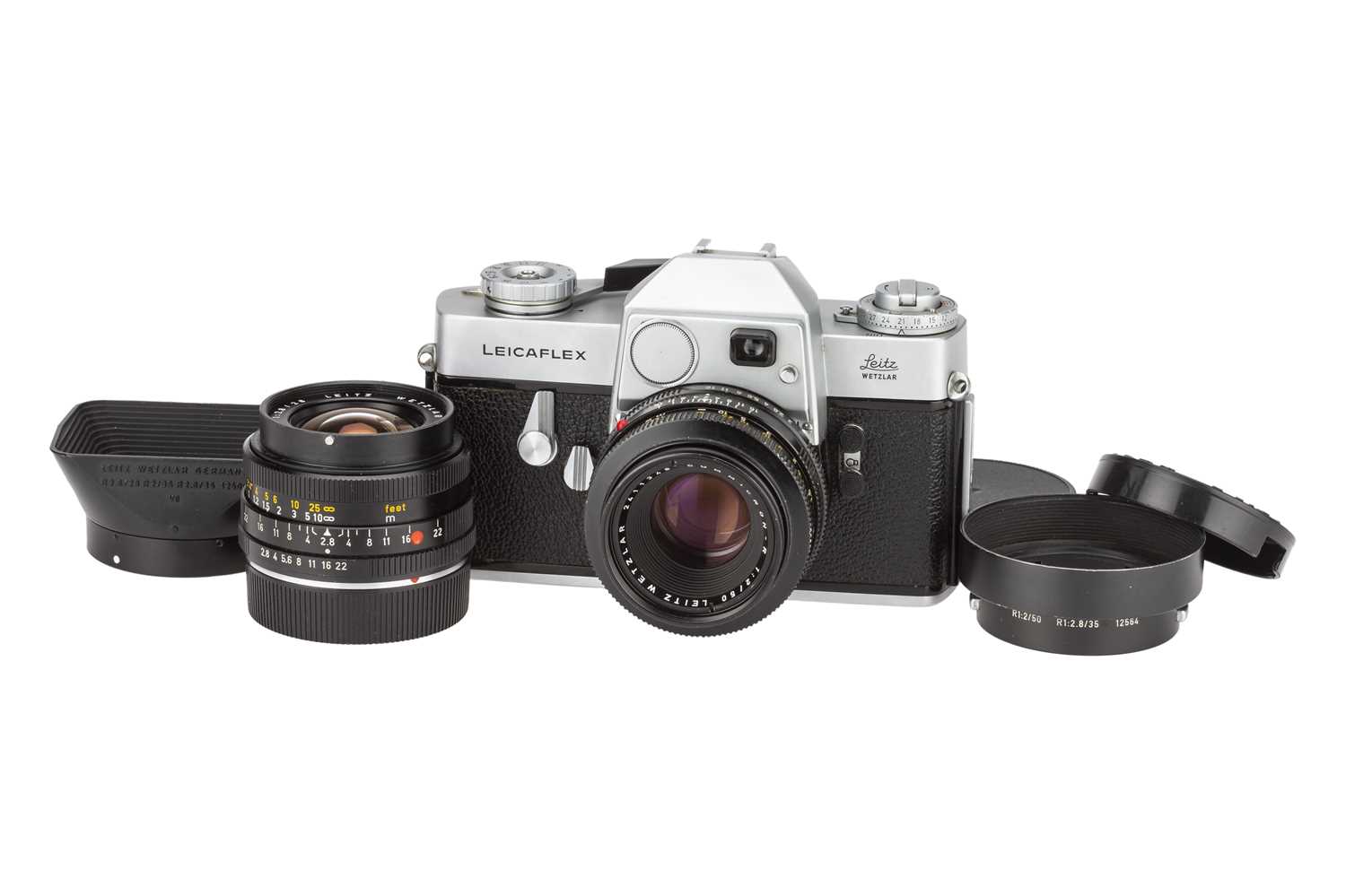 Lot 53 - A Leica Leicaflex SLR Camera