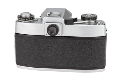 Lot 54 - A Leica Leicaflex SL SLR Camera