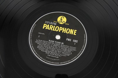 Lot 225 - The Beatles - Please Please Me