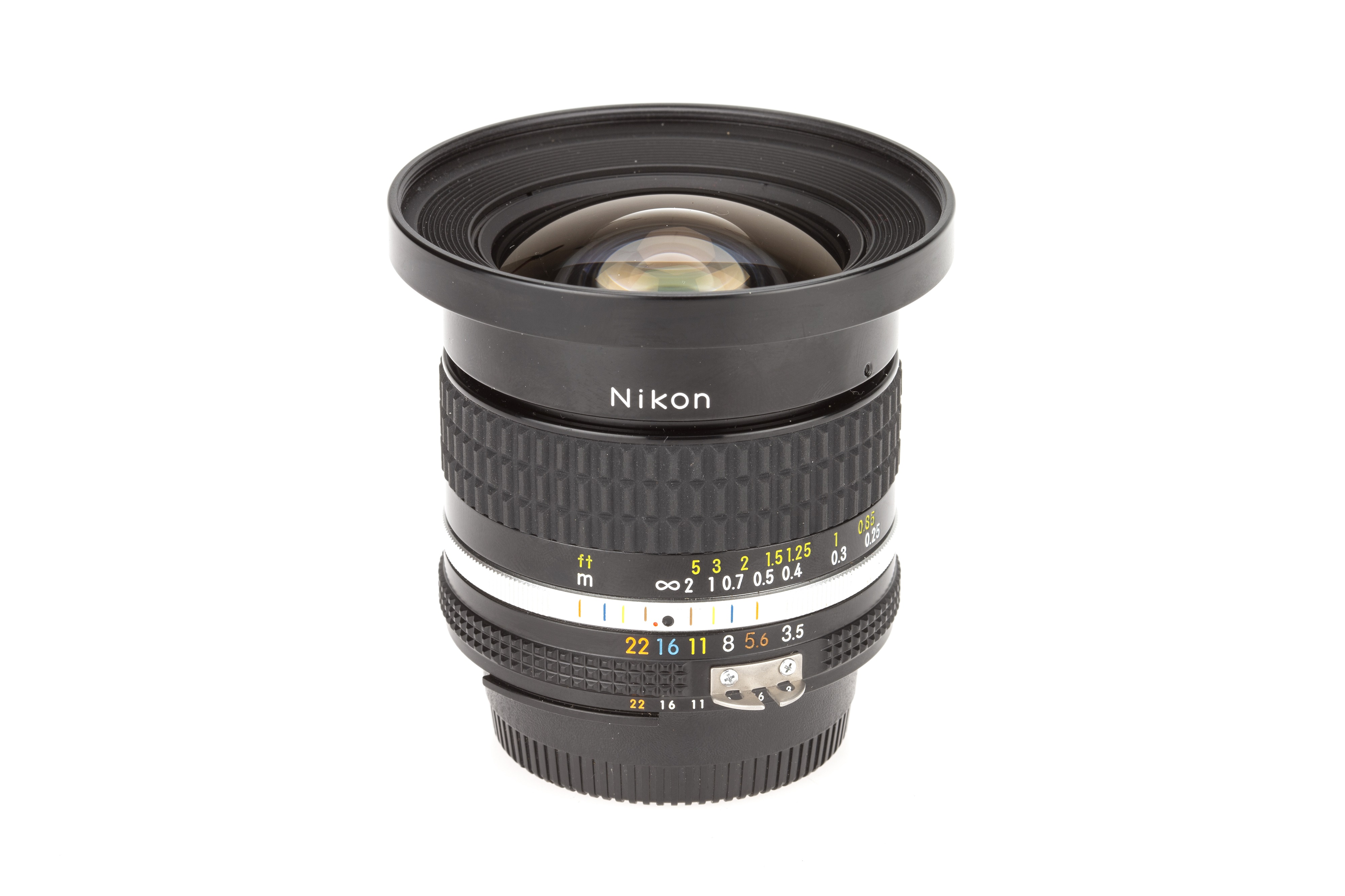 Lot 86 - A Nikon Ais Nikkor f/3.5 18mm Lens,