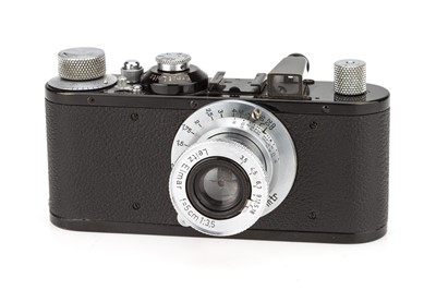 Lot 1 - A Leica Standard Model E Camera