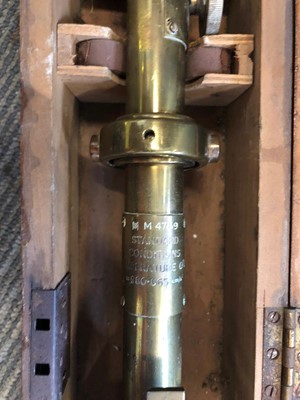 Lot 48 - Mid-Twentieth Century Negretti & Zambra Marine Barometer Thermometer